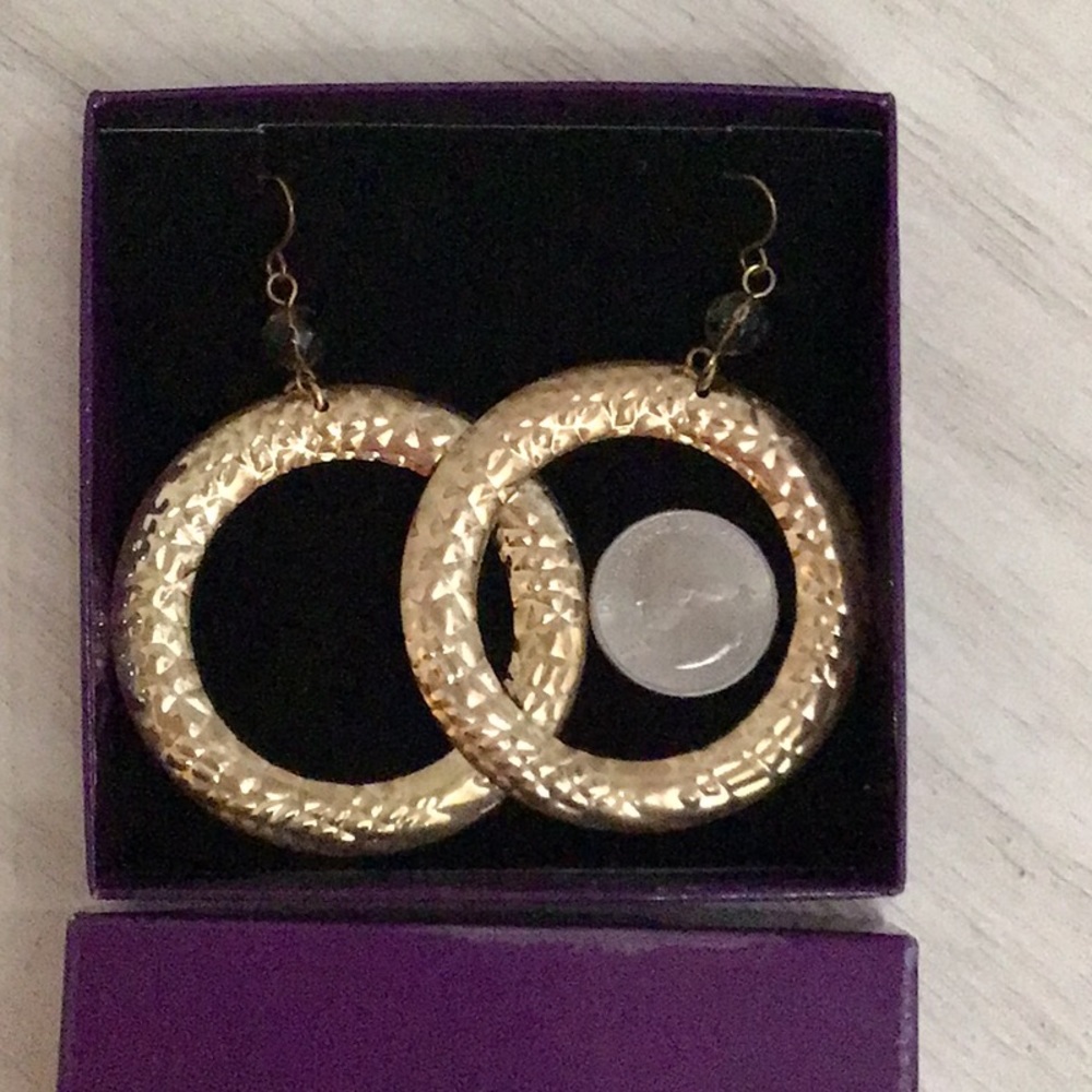 Earrings - Picture 3 of 3